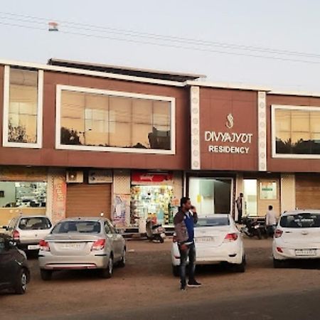 Hotel Divya Jyot Residency Bhuj Zewnętrze zdjęcie