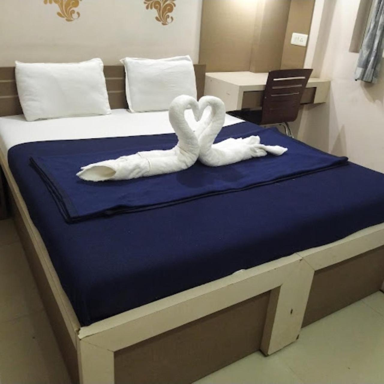 Hotel Divya Jyot Residency Bhuj Zewnętrze zdjęcie